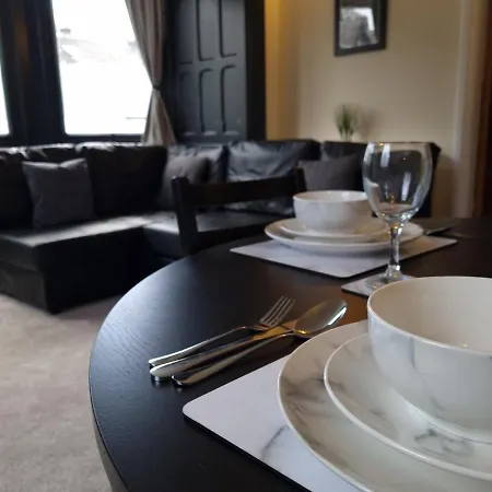 Entire Holiday Home With Free Parking & Fast Wifi Ambleside Exterior photo