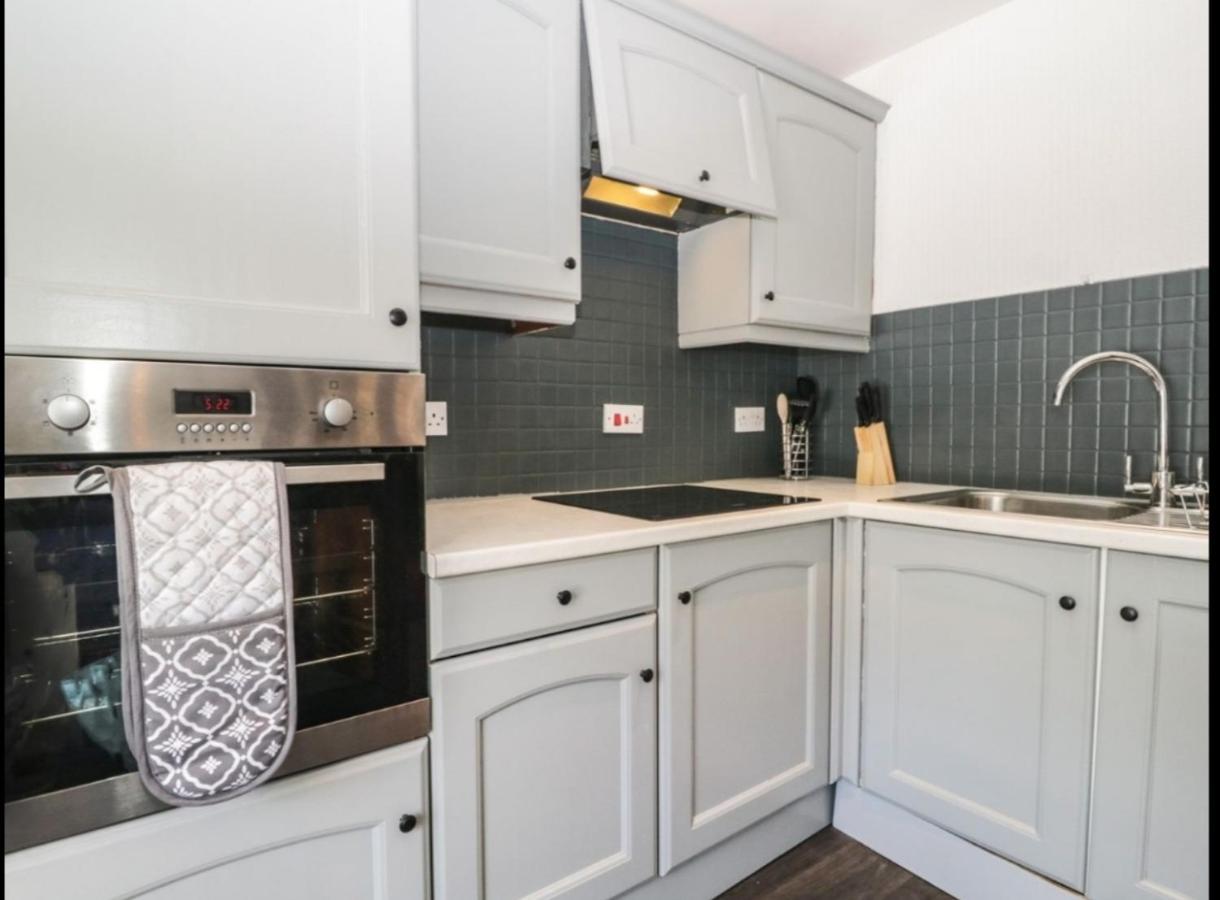 Holiday home Entire With Free Parking & Fast Wifi Ambleside